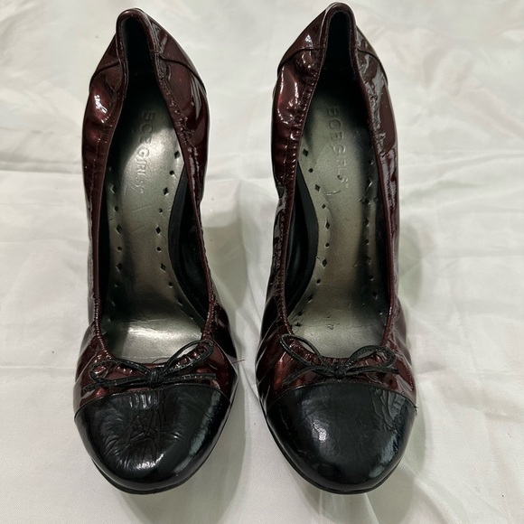 BCBG women high heels size 8.5 - Picture 1 of 9